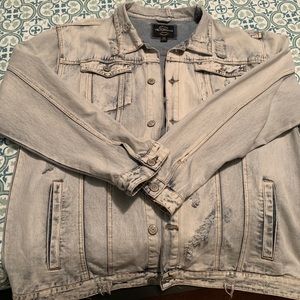 Victorious Faded Wash Denim Jean Jacket
